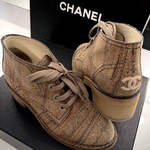 ❌SOLD❌✨🔥 CHANEL Boots